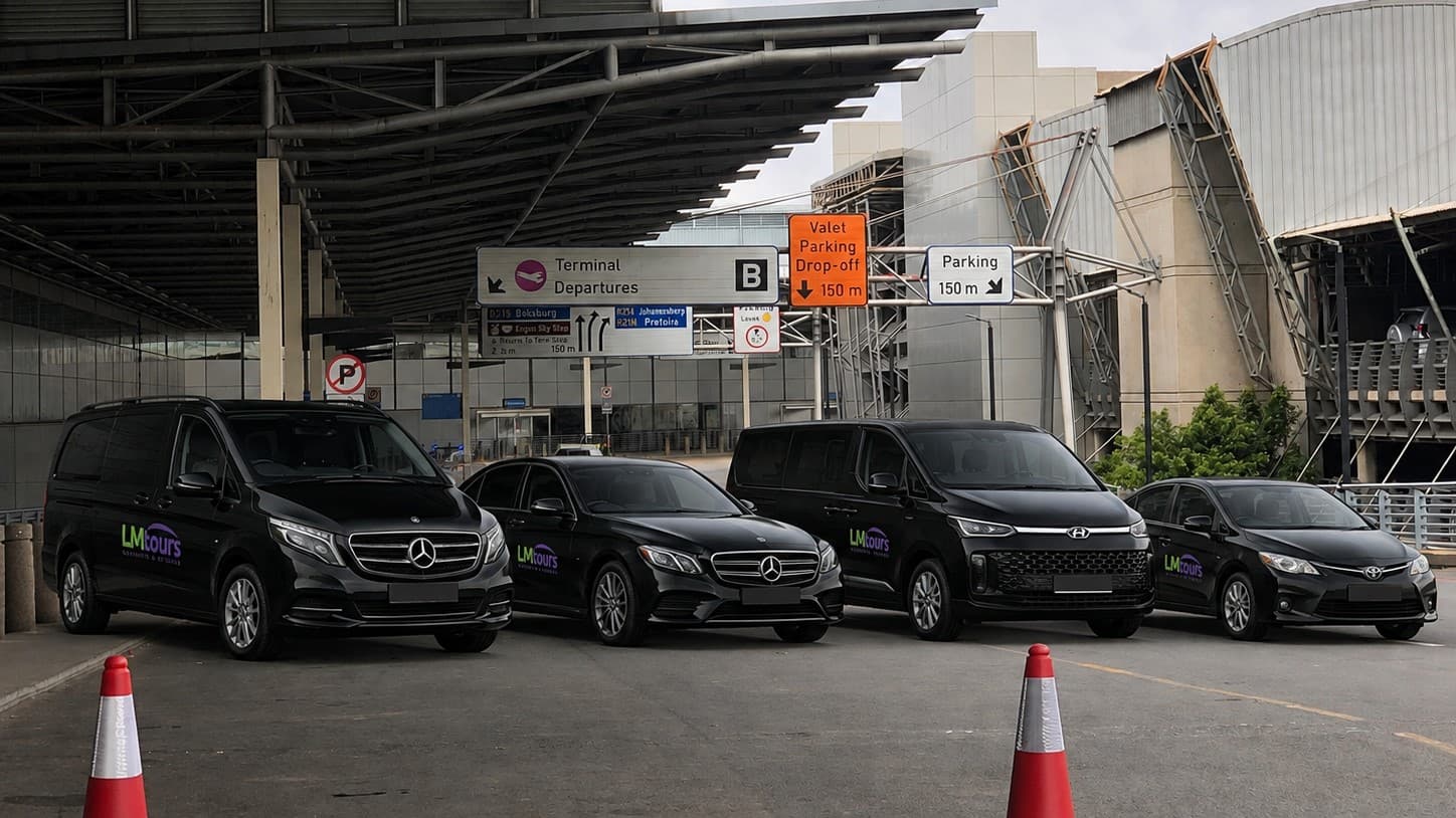 LM Tours luxury chauffeur fleet prepared for executive travel and private transfers