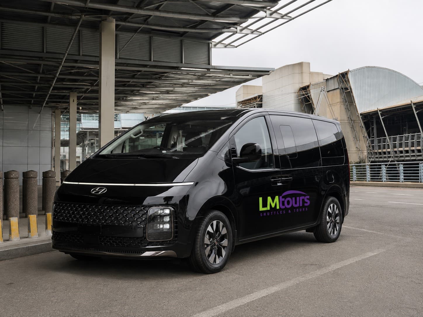 LM Tours executive chauffeur vehicle operating across Johannesburg, Pretoria and Gauteng